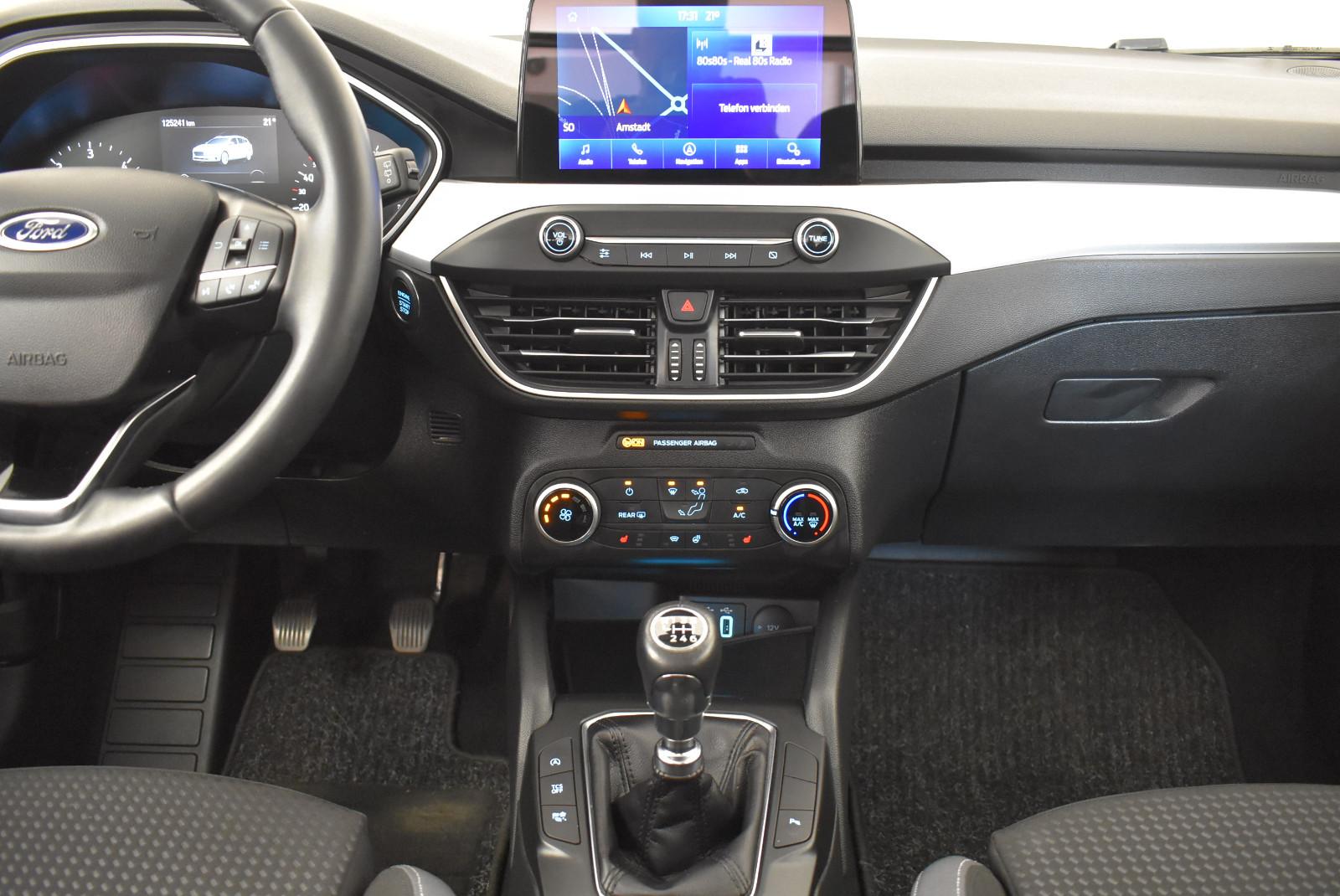 Ford Focus Turnier Cool & Con./LED/NAVI/SHZ/AHK/RFK