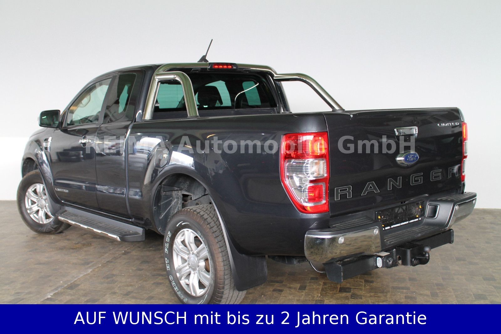 Fahrzeugabbildung Ford Ranger Limited Extrakabine 4x4, Trittbretter