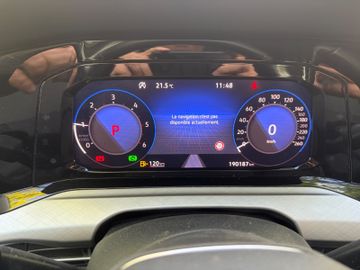 Volkswagen Golf - 11