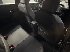 Fahrzeugabbildung Opel Corsa F Elegance -- Technologie-Paket Park & Go