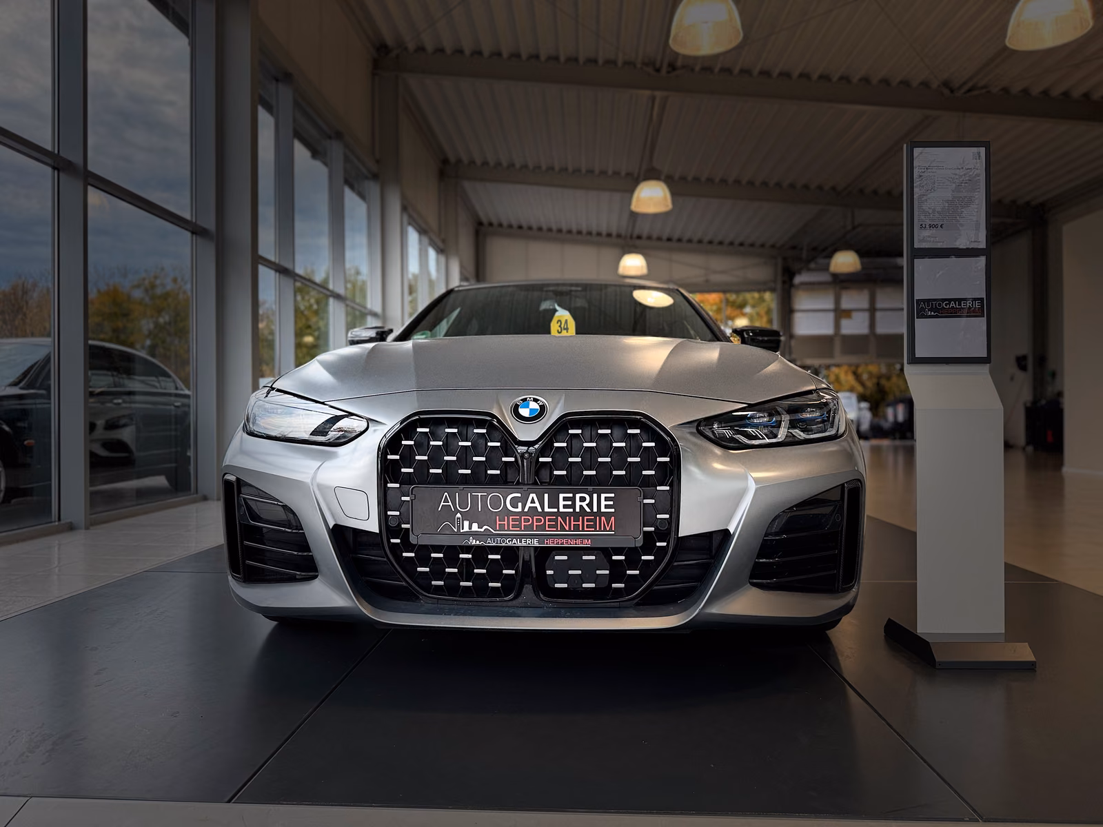 showroom-image-main