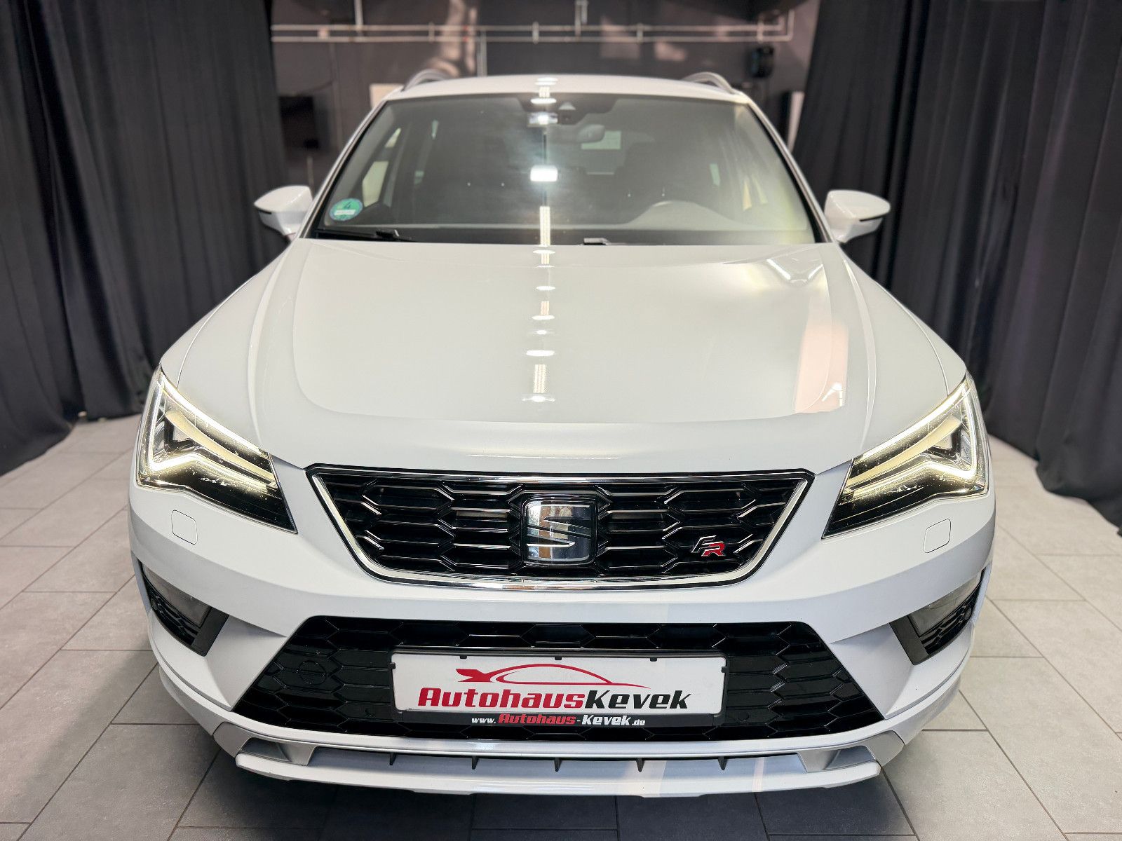 Fahrzeugabbildung SEAT Ateca FR|BEATS|AHK|RF-CAM|LED|1-HD