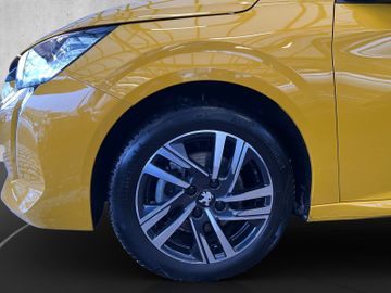 Peugeot 208 Active Pack PT 100 Carplay+PDC+SHZ+Allwetter