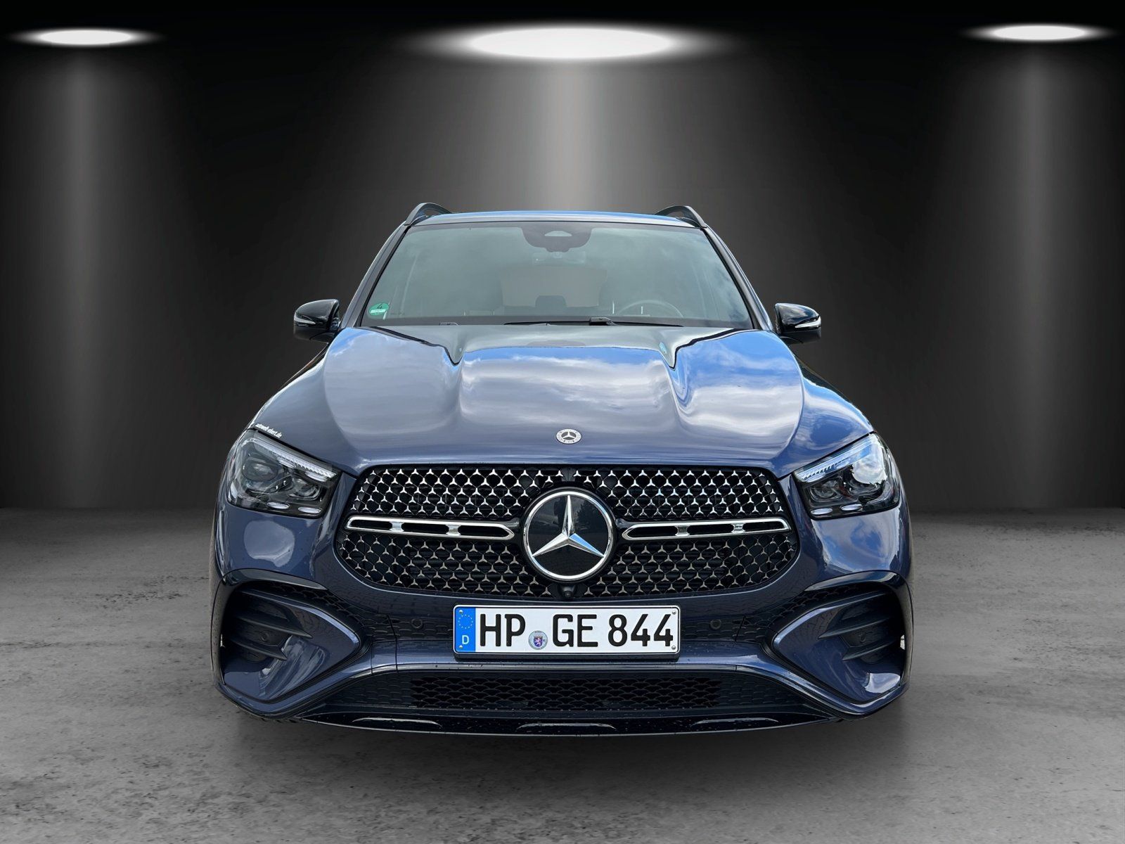 Fahrzeugabbildung Mercedes-Benz GLE 300 d 4MATIC AMG 360° PANO 22" MULTIBEAM