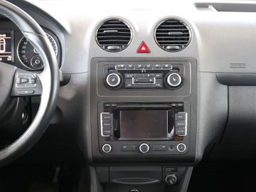 Volkswagen Caddy 1.6TDI DSG KLIMA STANDHZG 7SITZ FLÜGELTÜR