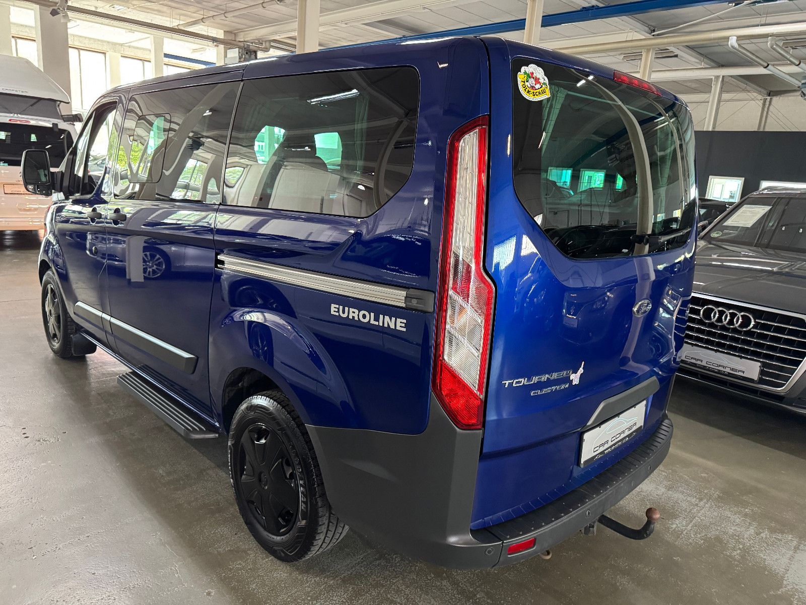 Fahrzeugabbildung Ford TOURNEO CUSTOM 2.2 TDCI WESTFALIA EUROLINE STHD