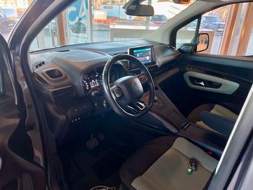 Citroën Berlingo Shine Blue HDI EAT8  AT Motor 5.800 KM