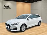 Hyundai i30 Kombi (MJ19) 1.4 Benzin 6-MT NAVI SHZ Kamera - Hyundai i30 mit Benzin-Antrieb: Kombi, 1.4