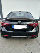 Alfa Romeo Giulia 2.0 Turbo 16V 206kW AT8-Q4 Veloce Ti ... - Alfa Romeo Giulia: Ti