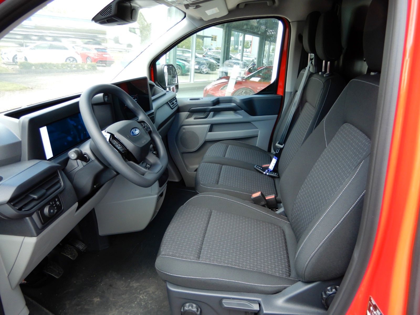 Fahrzeugabbildung Ford Transit Custom 299.-€ Monatlich 7 Jahre Garantie