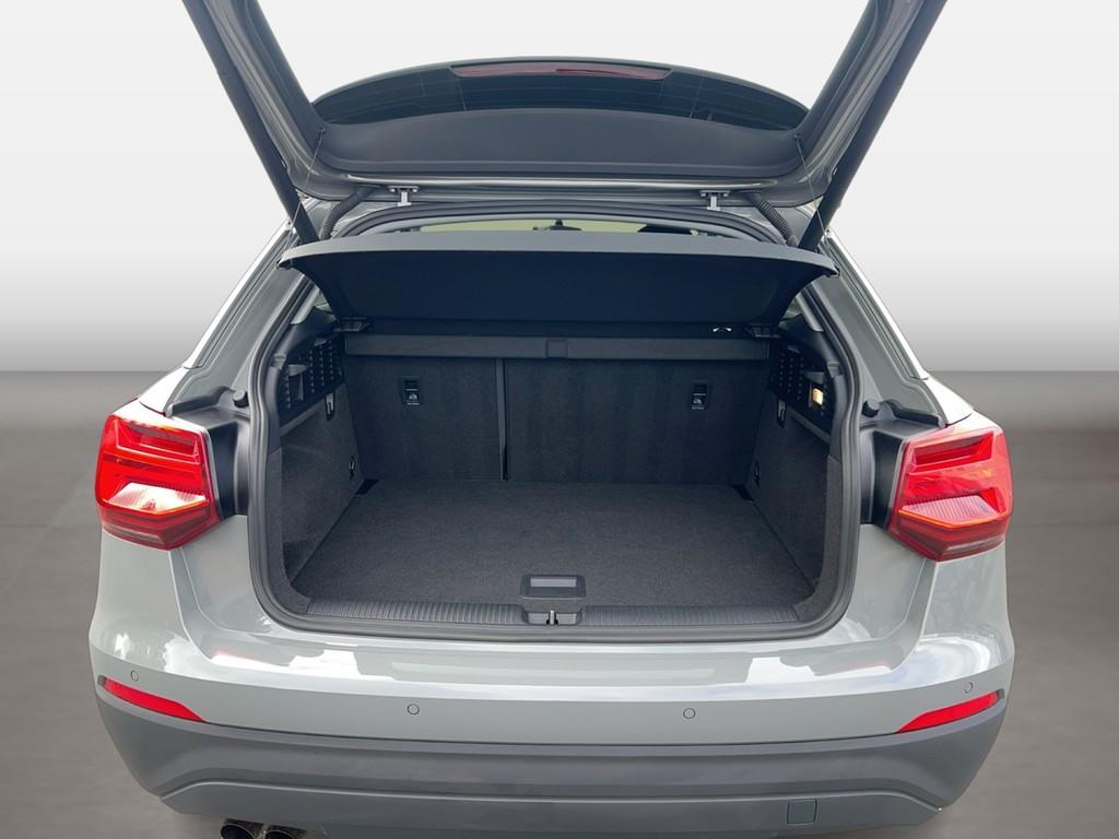 Audi Q2 35TDI quattro Basis LED Scheinwerfer, Navi
