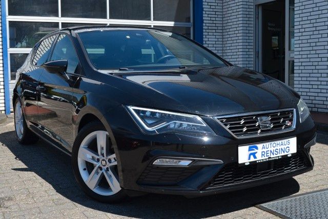 SEAT Leon FR Business Cam ACC LED