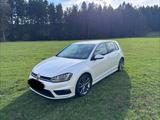 Volkswagen VW Golf 2.0 TDI CUP R-Line