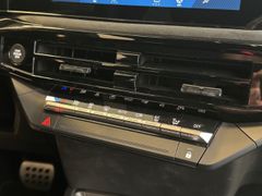 Fahrzeugabbildung Clio VI Full Hybrid 160 Esprit Alpine