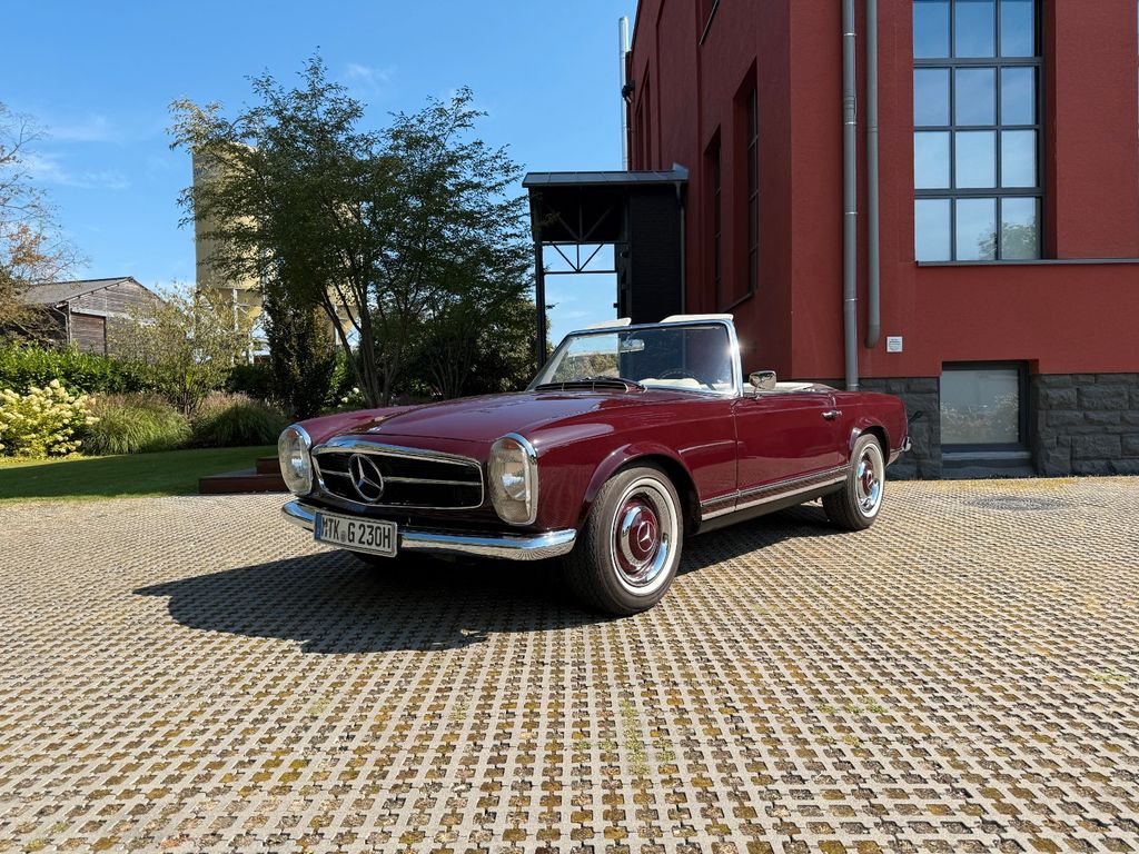 Mercedes-Benz SL 230