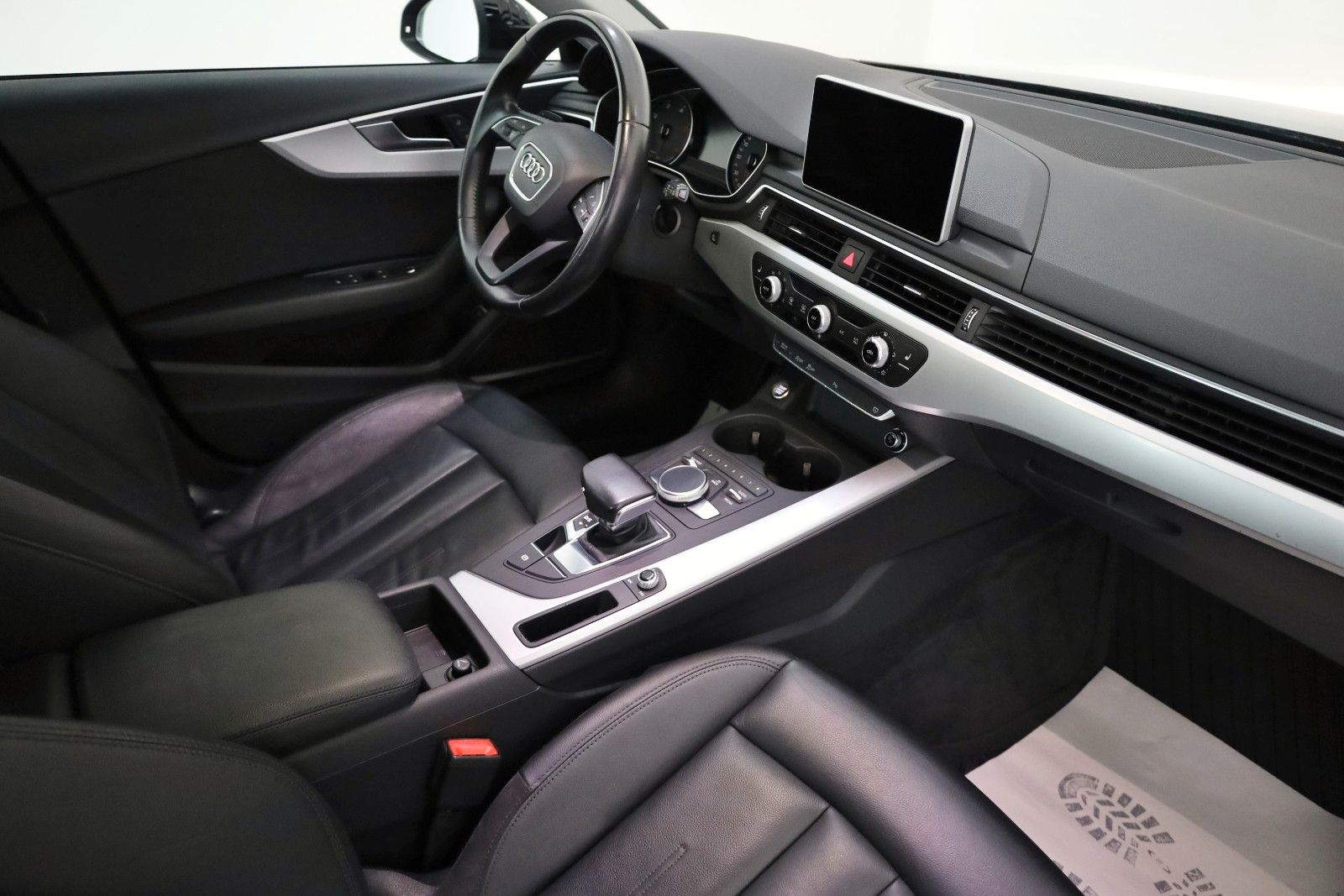 Fahrzeugabbildung Audi A4 Avant Leder,Navi,Xenon,Panorama,SH,Bang&O