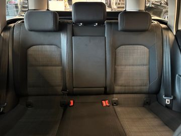 Volkswagen Passat Variant Business 4Motion*Kamera*LED*Klima