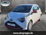 Toyota Aygo 1.0 x-play 5-Türer Black n White 5-Gang-Sch - Toyota Gebrauchtwagen in Chemnitz