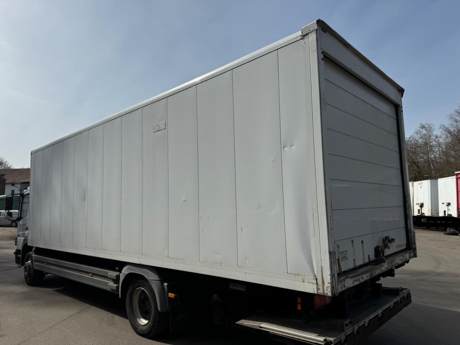 Andere Koffer*Isoliert*7m60*6 Stück Vorrätig