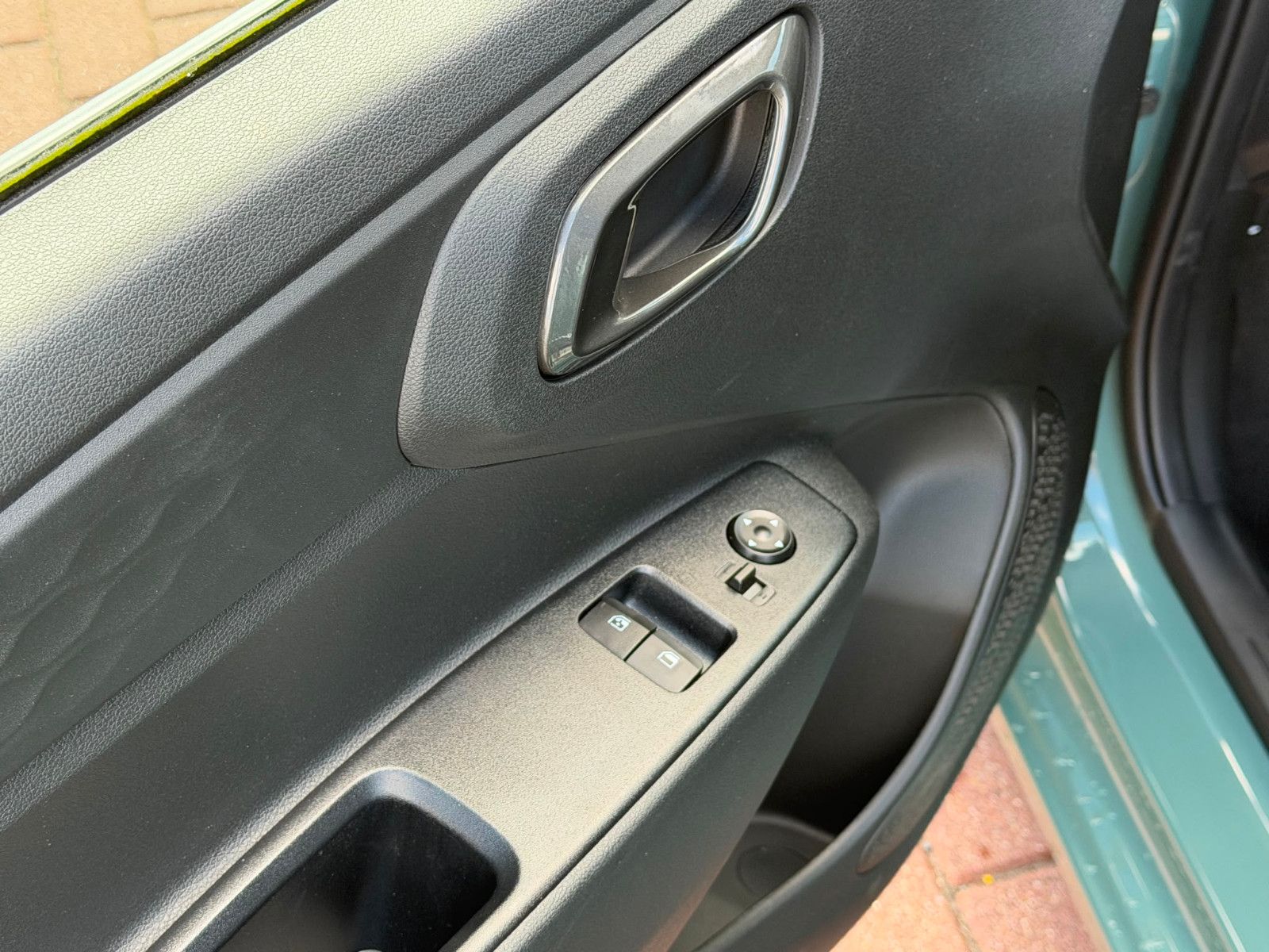 Fahrzeugabbildung Hyundai i10 1.0 Trend *Klima*Navi*CarPlay*PDC*RFKamera*