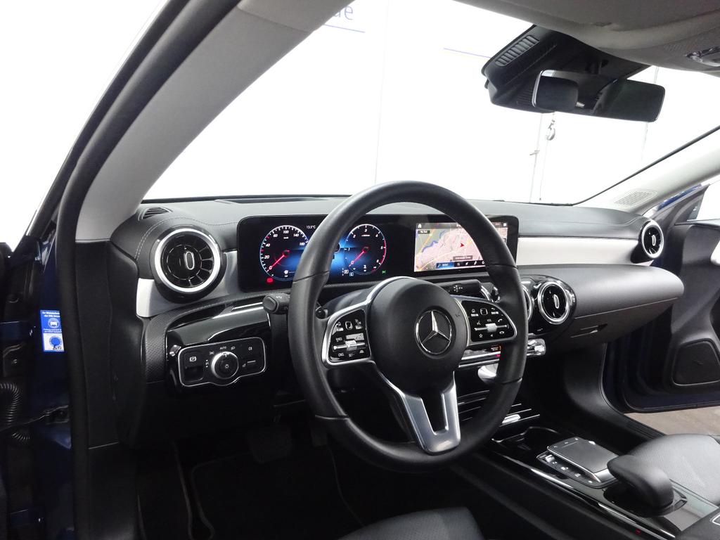 Mercedes-Benz CLA 220 Shooting Brake