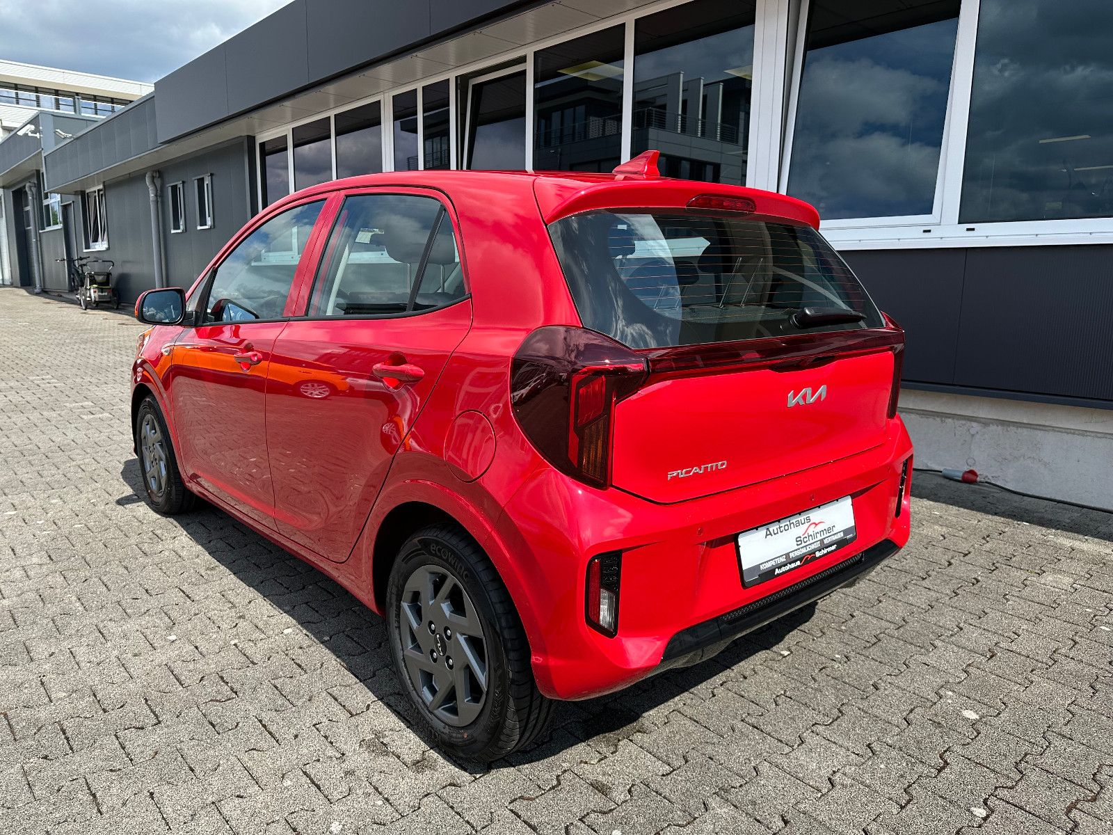 Fahrzeugabbildung Kia Picanto PE2 1.0 Vision AMT Navi Sitzhzg.