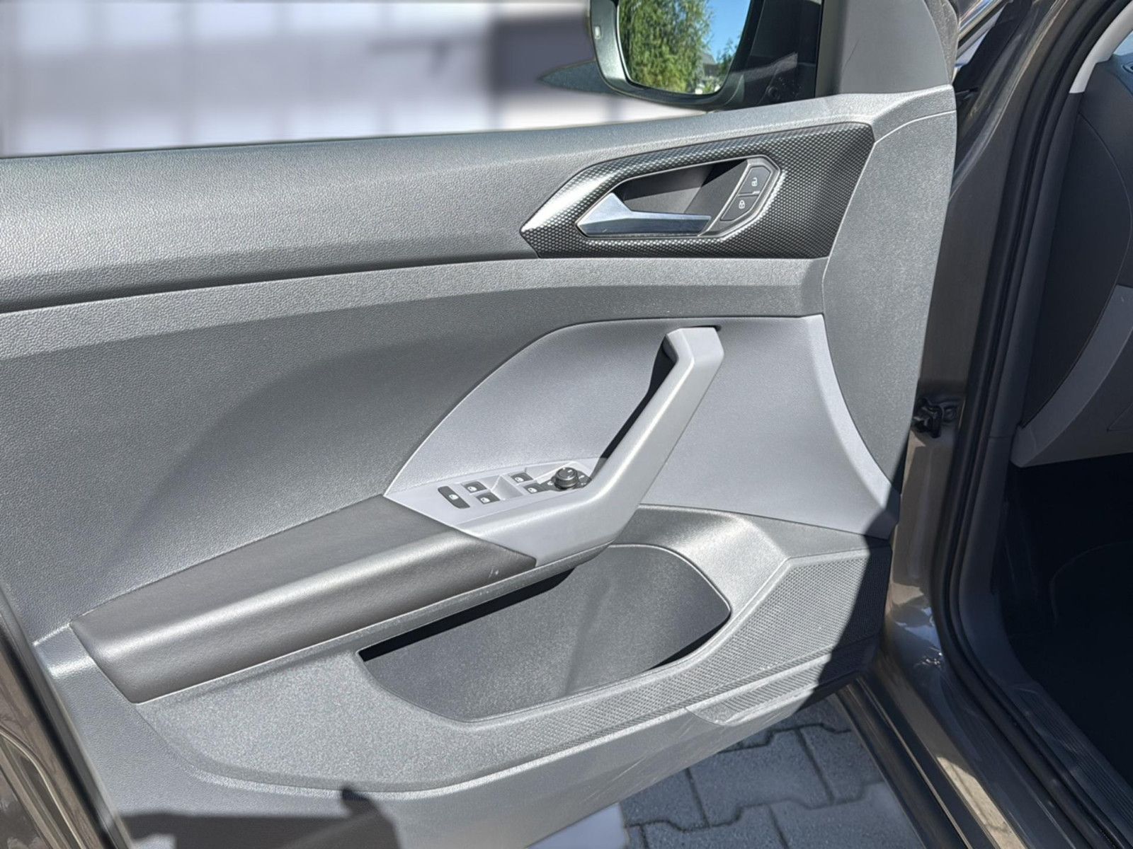 Fahrzeugabbildung Volkswagen T-Cross Life/ unfallfrei /