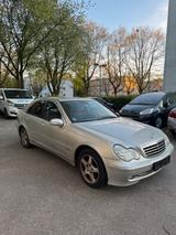 Mercedes-Benz Mercedes Benz C270 CDI - scheckheftgepflegte Mercedes C 270