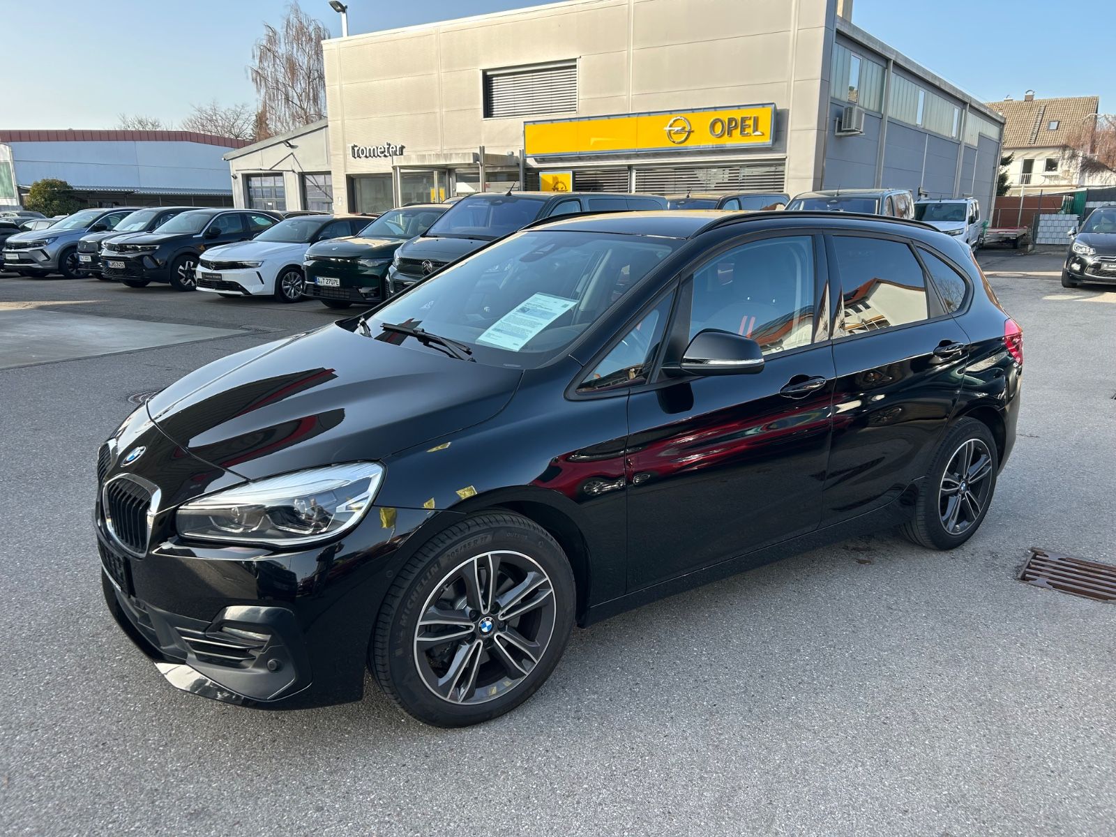 BMW Active Tourer 220 i Sport Line *Navi*AT-Getriebe