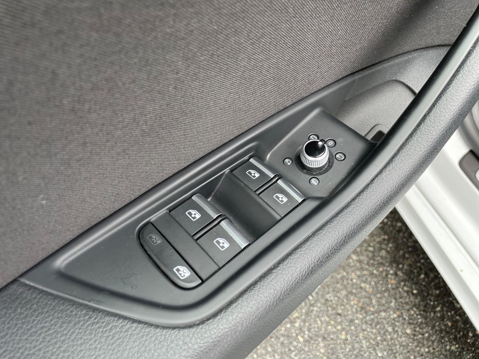 Fahrzeugabbildung Audi A5 Sportback 35 TDI S-Line|DAB|PDC|Navi|Business