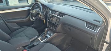 Skoda Octavia - 8