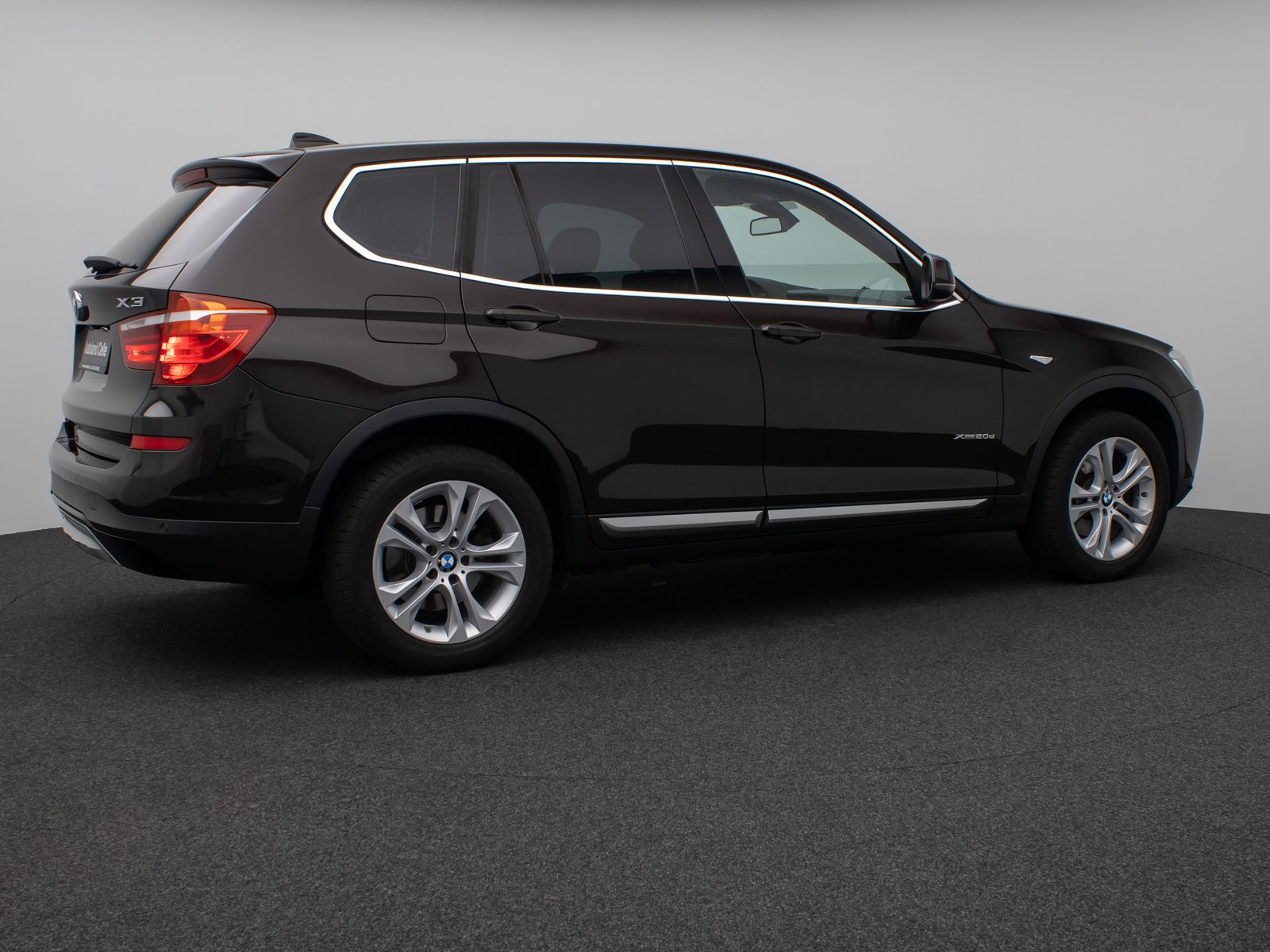 Fahrzeugabbildung BMW X3 xD20d xLine Kamera HUD HiFi Lenkrhz Stndhzg