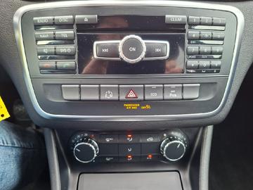 2014 Mercedes-BENZ GLA 缩略图 13