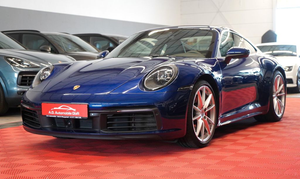 Porsche 992