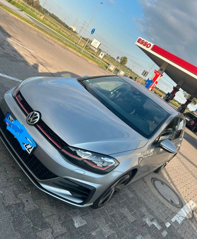 Image of Volkswagen Golf