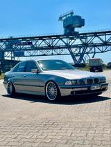 BMW 523i  E39 Leder, Klima, AHK AC Schnitzer - BMW 523 aus 2000: 523i