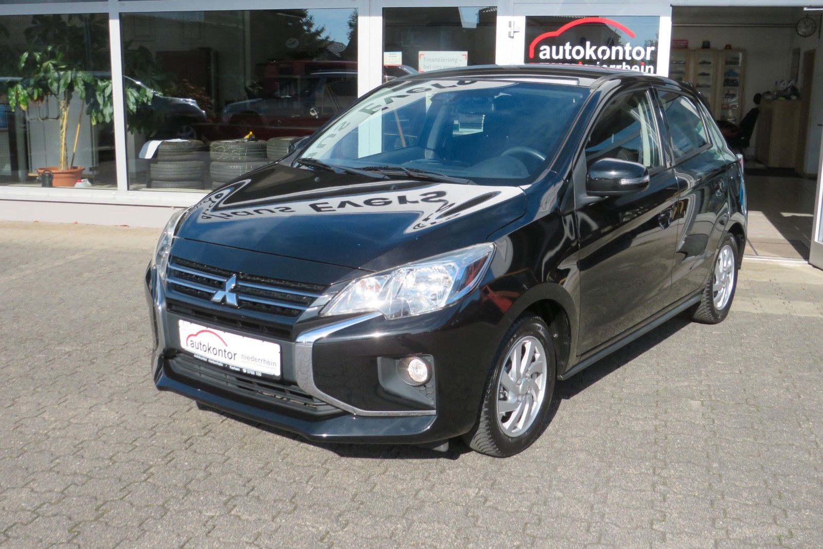 Fahrzeugabbildung Mitsubishi Space Star Edition SITZH. DAB KLIMA GRA ALU 1.HD