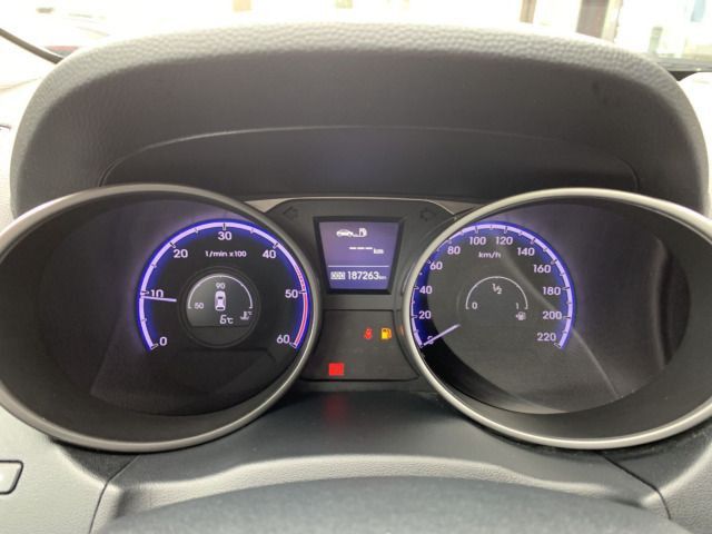 Fahrzeugabbildung Hyundai ix35 2.0 CRDi DPF Style AHK EXPORT