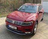 Volkswagen Tiguan 2.0 TSI 132kW DSG BMT 4MOTION Highlin... - VW Tiguan Gebrauchtwagen in München