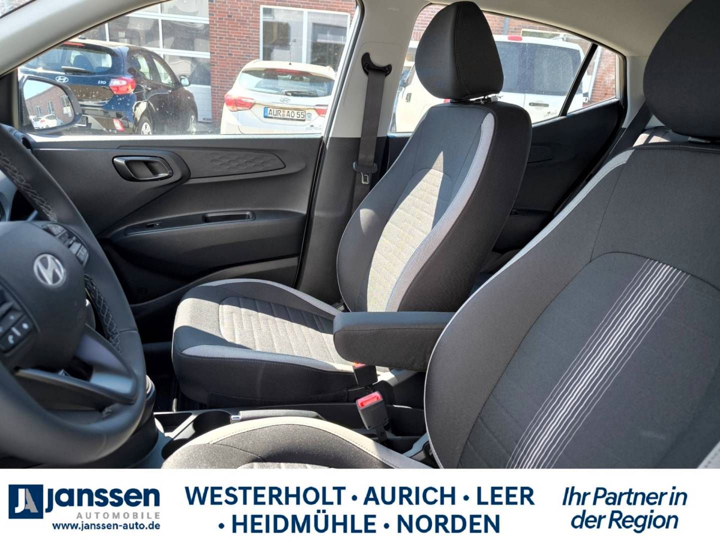 Fahrzeugabbildung Hyundai i10  Trend, Komfortpaket