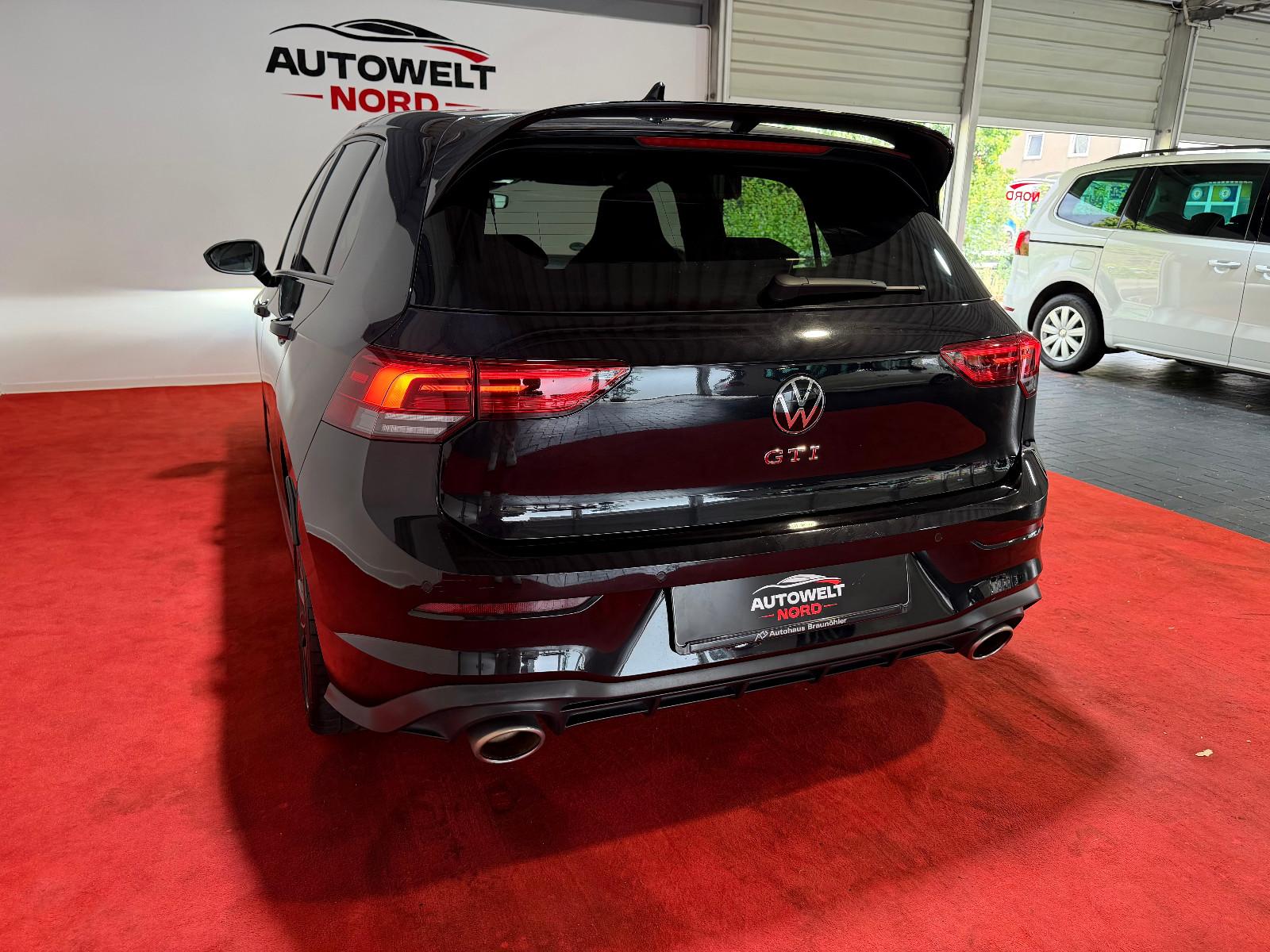 Volkswagen Golf VIII GTI Clubsport ACC*SHZ*NAVI*IQ LIGHT