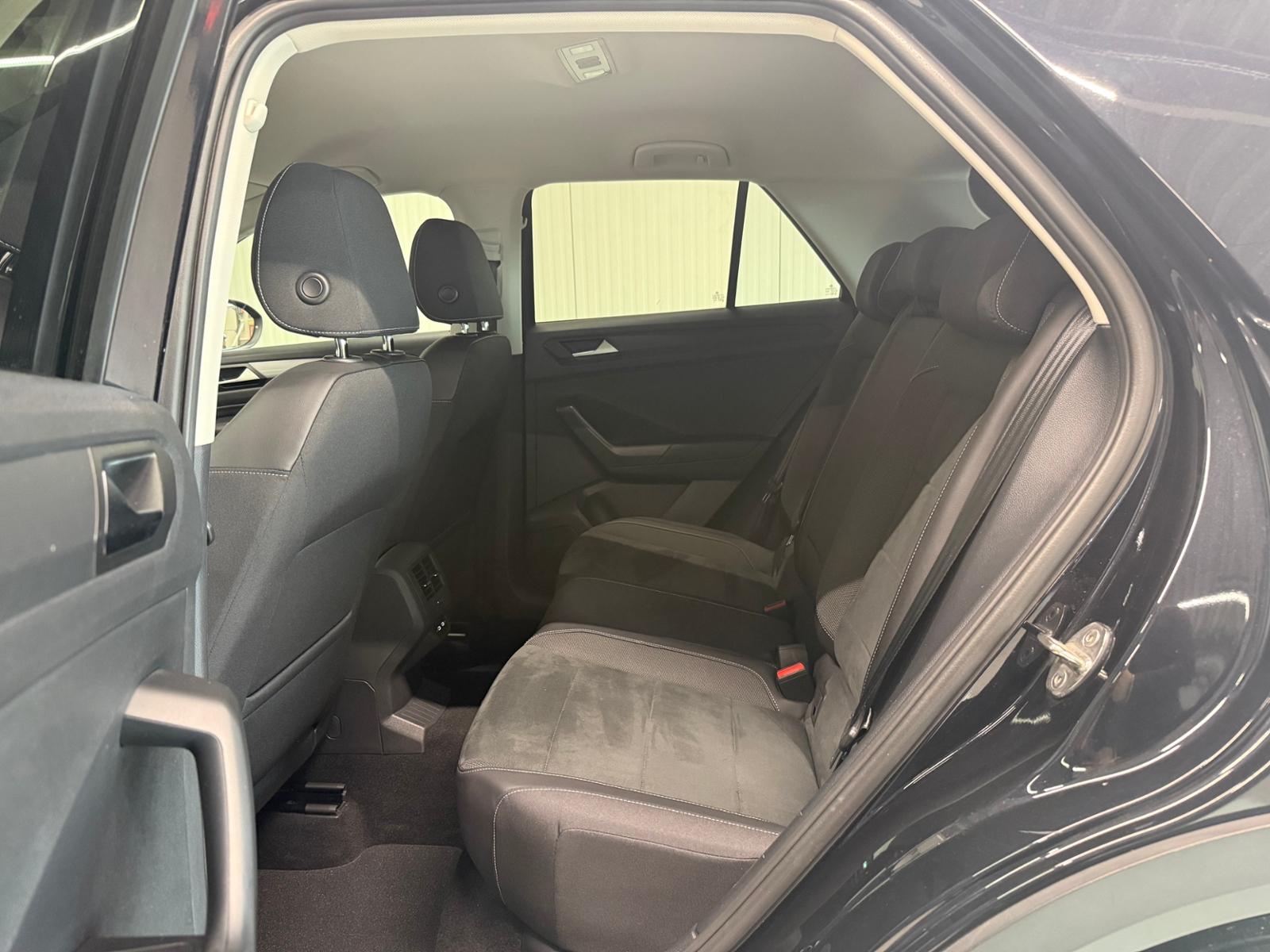 Volkswagen T-Roc Style 1.5 TSI IQ.LIGHT NAVI ACC, миниатюра 23
