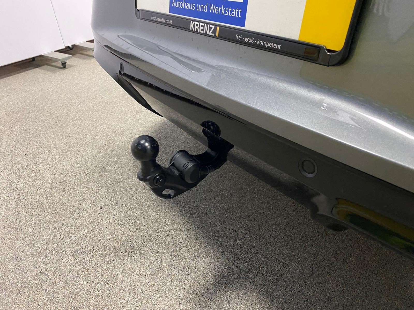 Fahrzeugabbildung Volkswagen T-Roc 1.5 eTSI R-Line NEUES MODELL AHK+ACC+KAMER