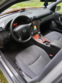 صورة مصغرة 12 لـ 2004 Mercedes-BENZ C 180