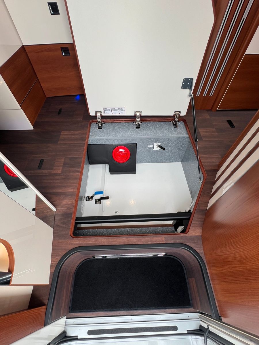 Fahrzeugabbildung Carthago Liner-for-two I 53 L Iveco