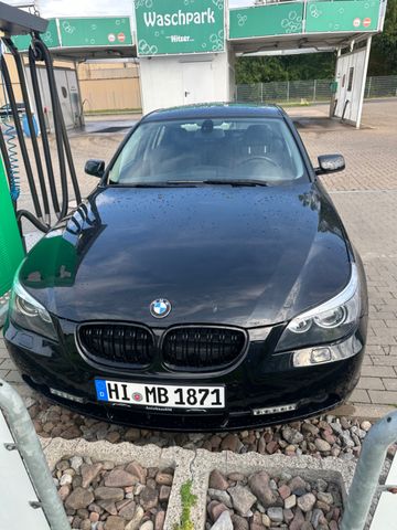 BMW 520i -