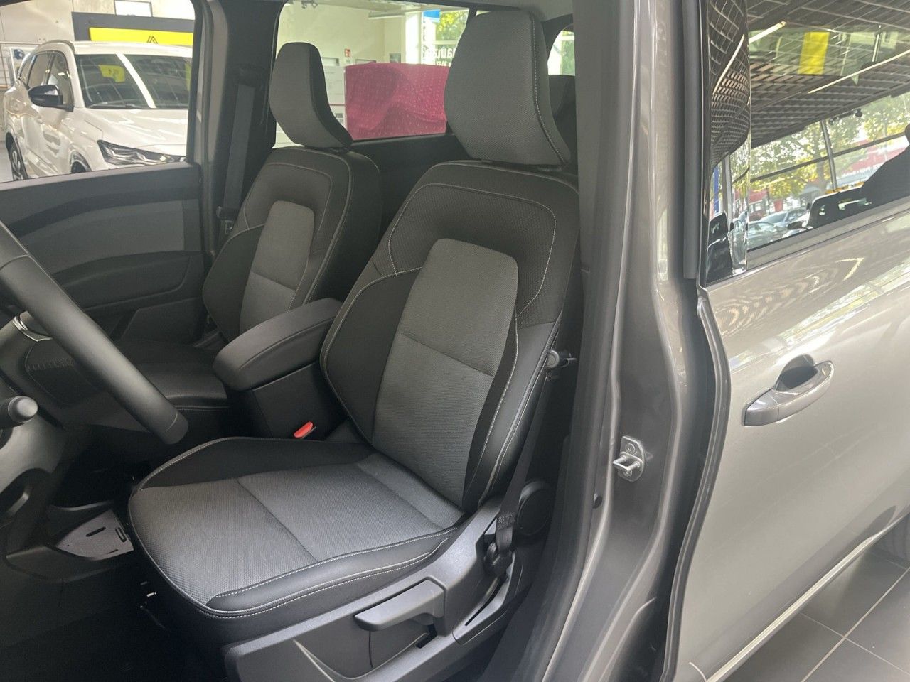 Renault Grand Kangoo - Bild 11