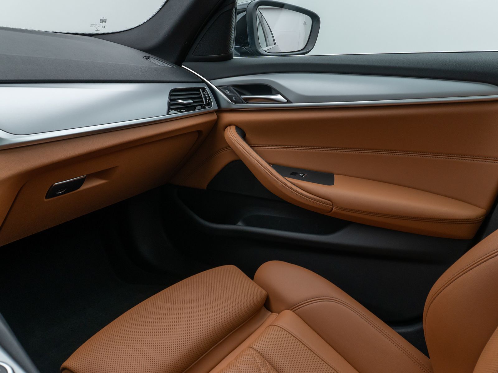 Fahrzeugabbildung BMW 530e  xD Panorama 360°Lenkrhz DAB HiFi AHK Sport
