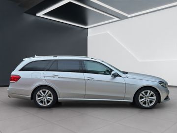 Mercedes E 200 - 5