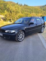 BMW 330xi E46 Touring Individual - BMW 330: Kombi, 330xi